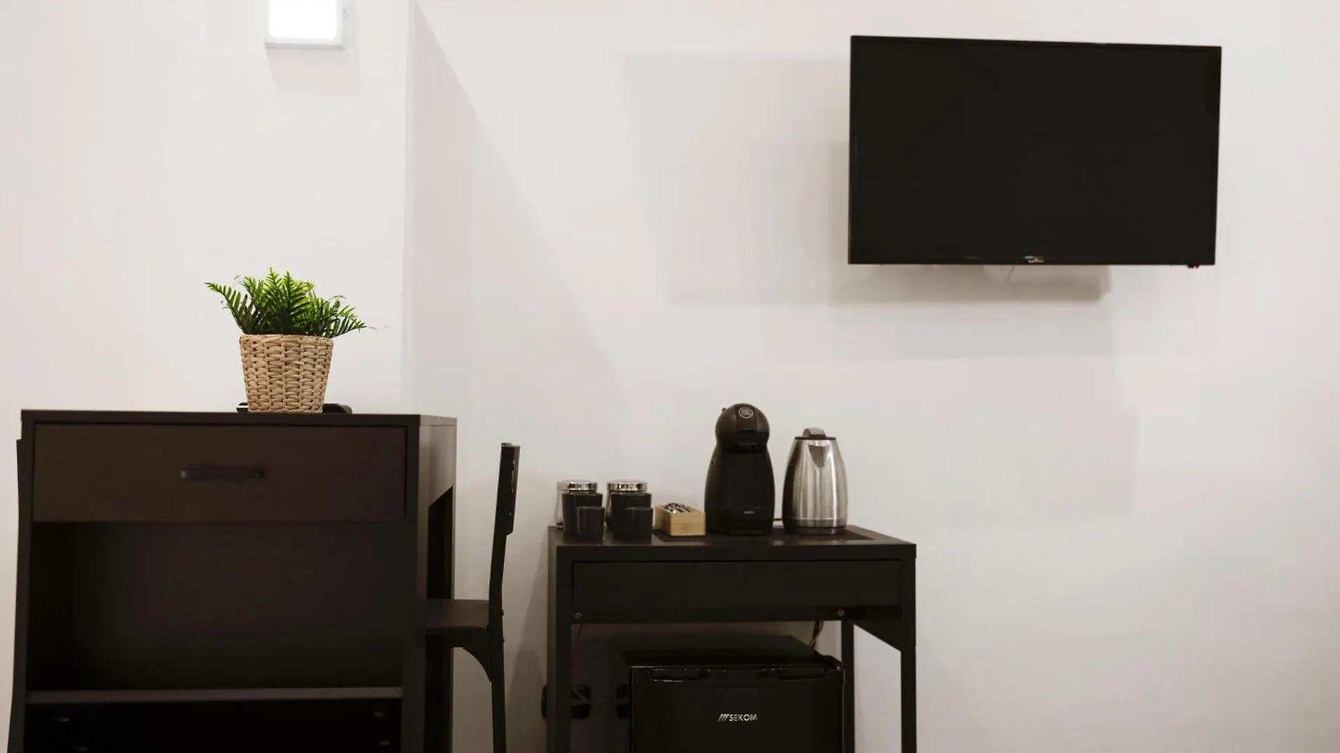 Studio 116, Host Apartments Naples Italy